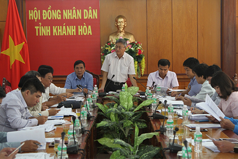 Quang cảnh cuộc họp