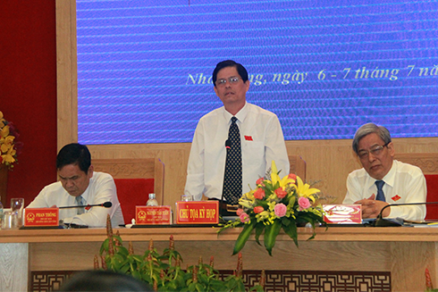 Thường trực HĐND tỉnh chủ trỳ  kỳ họp