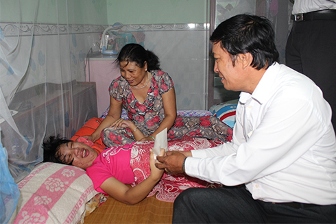 Vận động được gần 200 triệu đồng cho Quỹ nạn nhân chất độc da cam