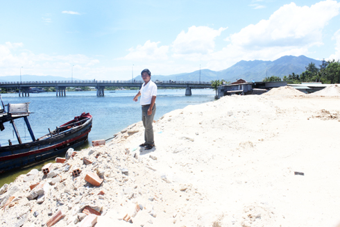 San lấp đìa ở thôn Thủy Triều: Phù hợp với quy hoạch hiện hành