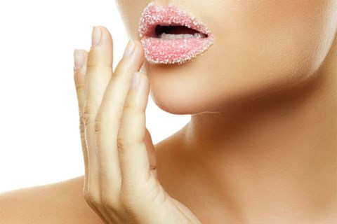 Mẹo ngăn ngừa môi khô