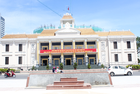 Sao chưa lắp lại cột cờ ở Quảng trường 2-4?