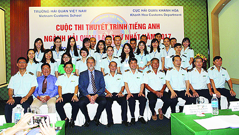 Cuộc thi thuyết trình tiếng Anh ngành Hải quan