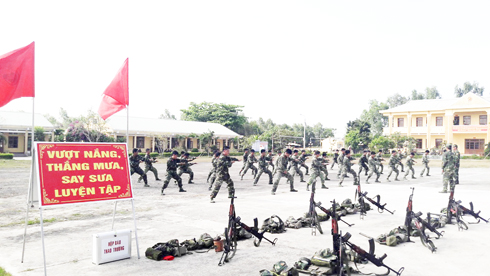 Chiến sĩ C21 trên thao trường