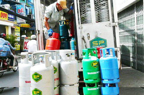 Gas bán lẻ tăng 27.000 đồng/bình