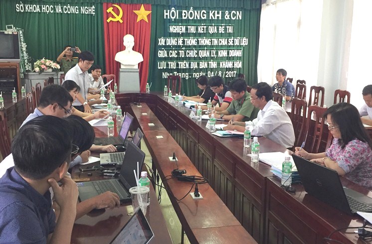 Nghiệm thu đề tài về quản lý và chia sẻ thông tin lưu trú trên địa bàn tỉnh