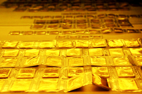 Giá vàng hôm nay 8/8: Vàng tiếp tục đà giảm mạnh
