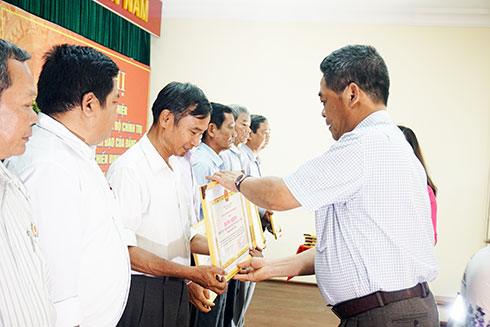 Tổng kết 15 năm thực hiện Nghị quyết số 09 của Bộ Chính trị