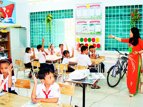 Đẩy mạnh giao quyền tự chủ cho các trường