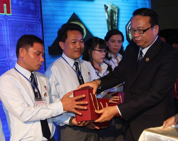 Công ty TNHH Long Sinh kỷ niệm 20 năm thành lập