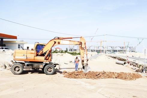 Speeding up Cam Ranh international terminal project