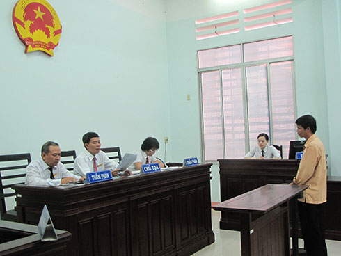 Lái taxi kiêm... môi giới mại dâm