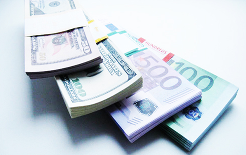 Tỷ giá ngoại tệ ngày 31/8: USD phục hồi từ đáy