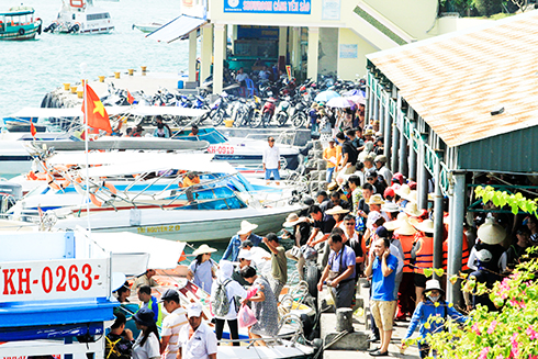 Du lịch không quá tải