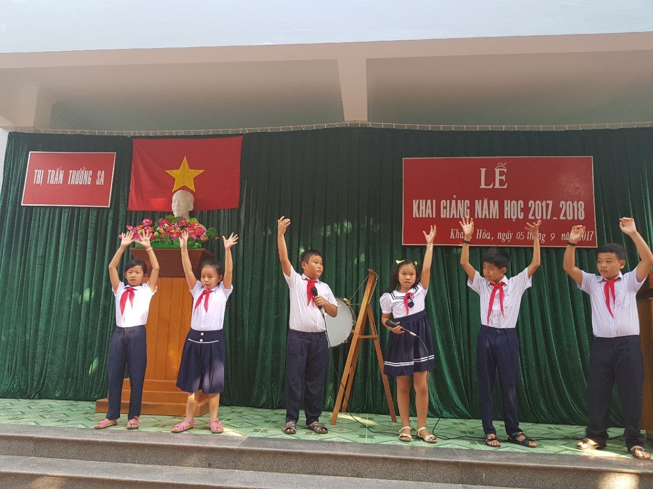 Tuyển dụng 6 giáo viên công tác tại Trường Sa