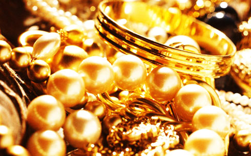 Giá vàng trong nước vượt mức 37 triệu đồng/lượng