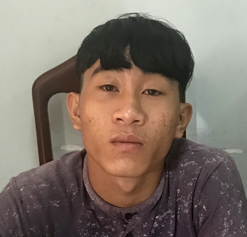 Bắt nhóm thanh niên mang kiếm đi giải quyết mâu thuẫn