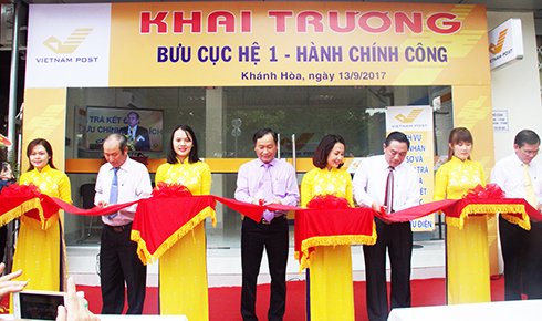 Khai trương Bưu cục hệ 1 - Hành chính công