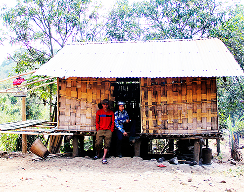 Hơn 60 tỷ đồng hỗ trợ hộ nghèo vùng khó khăn