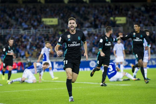 Real san bằng kỷ lục tồn tại hơn nửa thế kỷ của Pele và đồng đội