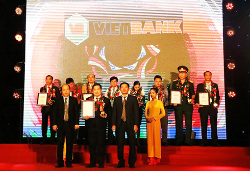 Vietbank được vinh danh &quot;Thương hiệu tiêu biểu APEC -  Doanh nghiệp mạnh APEC&quot;