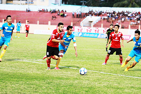 Long An - Sanna Khánh Hòa - Biển Việt Nam, vòng 19 V-League: Không cần phải vội