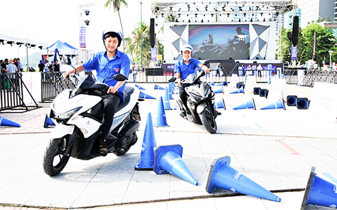 Nâng cao ý thức tham gia giao thông trong thanh niên