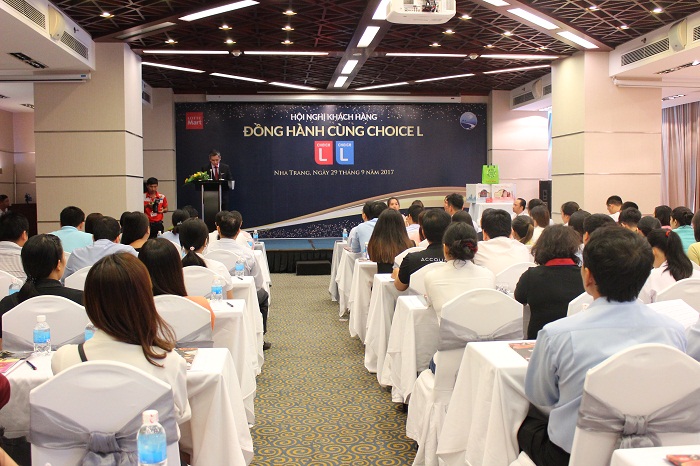 Hơn 80 đại biểu tham dự hội nghị khách hàng của Siêu thị Lotte Mart