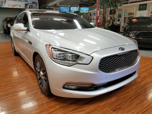 Kia K900 2015 vẫn là một chiếc sedan sang trọng đáng sở hữu