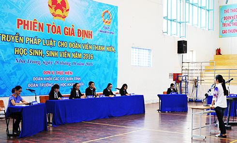 Thanh niên và mạng xã hội