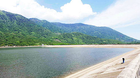 Xã Xuân Sơn: Người dân lo ngại hồ Đá Đen xả lũ