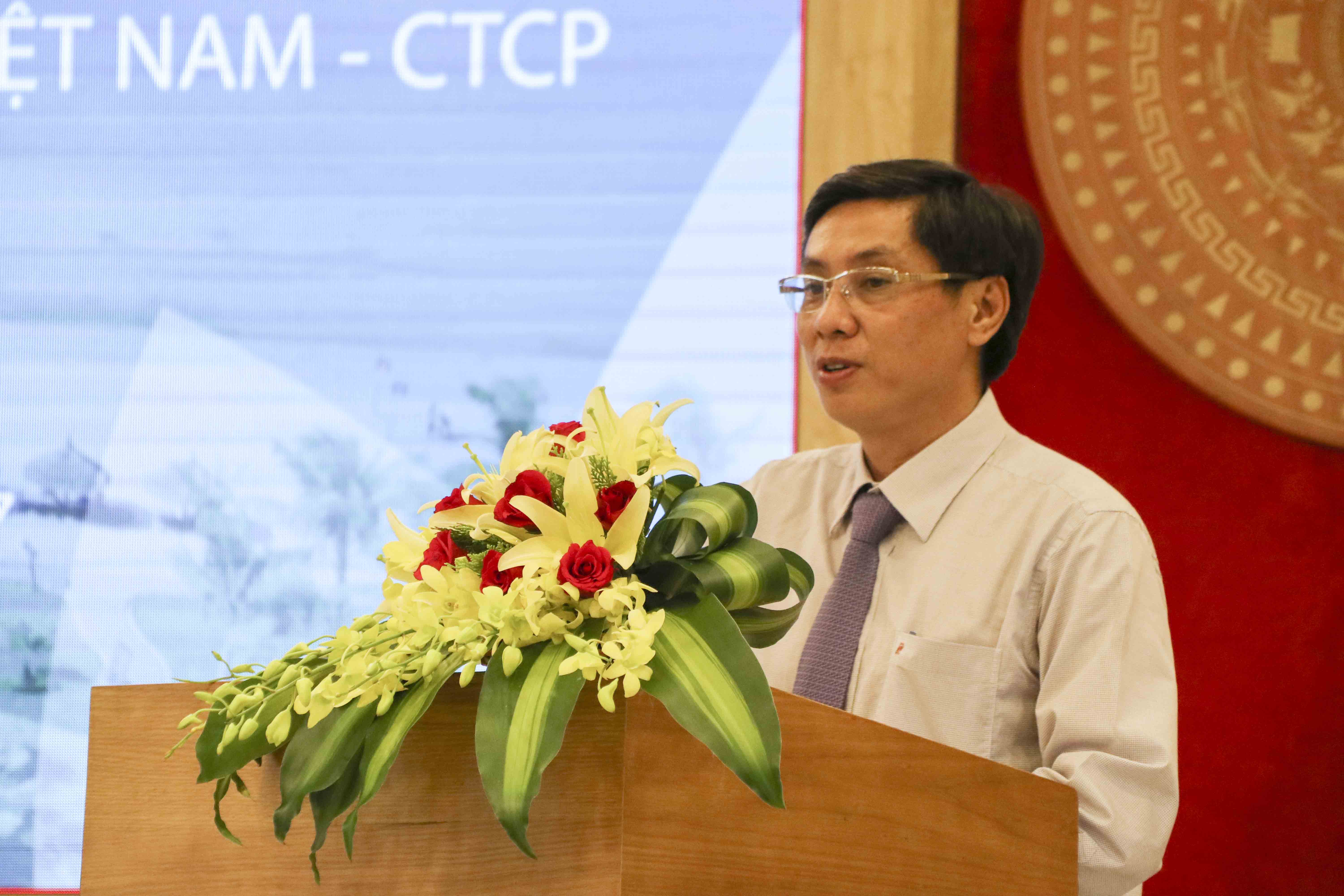 UBND tỉnh Khánh Hòa và Tổng công ty Hàng không Việt Nam ký kết thỏa thuận hợp tác