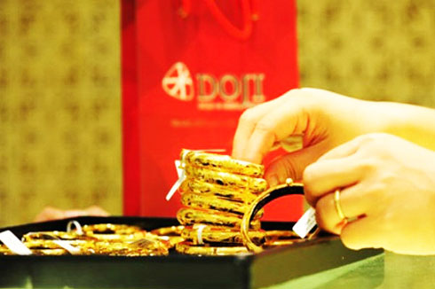 Tăng - giảm 200 nghìn đồng/lượng