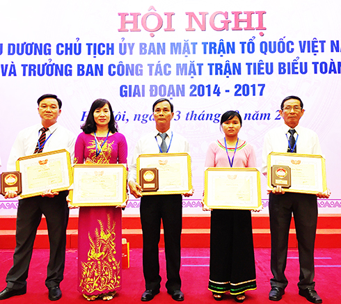 Gương mặt 5 cán bộ Mặt trận cơ sở tiêu biểu của Khánh Hòa được Ủy ban Trung ương MTTQ Việt Nam biểu dương, khen thưởng