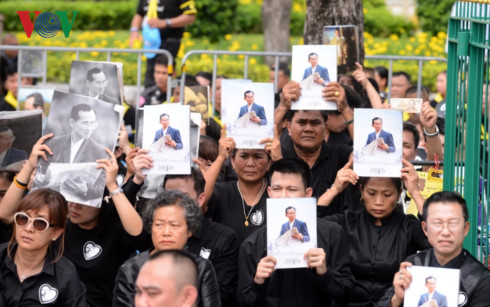 Thái Lan trang trọng tổ chức lễ hoá thân Quốc vương Rama IX