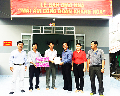 Liên đoàn Lao động huyện Cam Lâm: Luôn hướng hoạt động về cơ sở