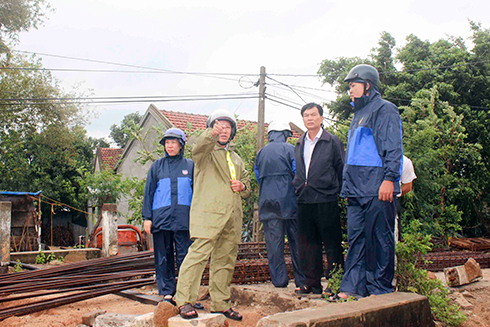 Vạn Ninh khẩn trương triển khai phương án ứng phó bão số 12