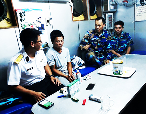 Tiếp tục tìm kiếm người mất tích trên biển