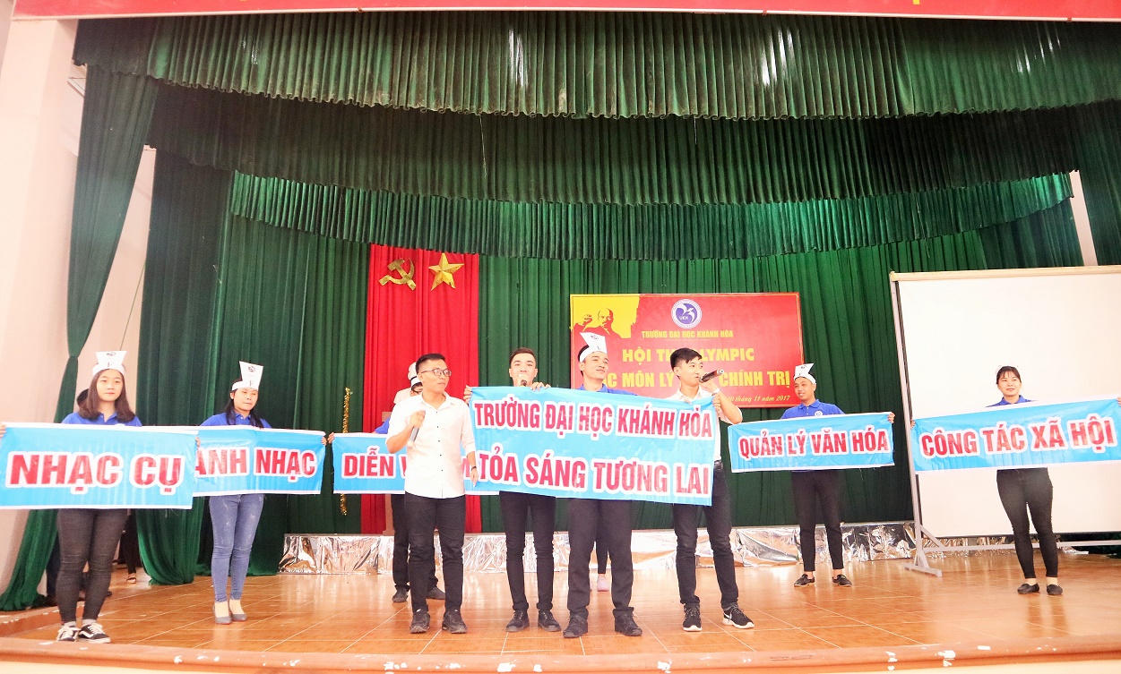 Trường Đại học Khánh Hòa tổ chức hội thi Olymlic các môn Lý luận chính trị