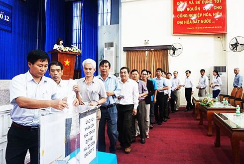 Phát động ủng hộ đồng bào bị thiệt hại do bão