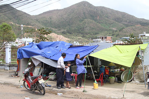 Được tạo điều kiện để xây nhà tạm sau bão