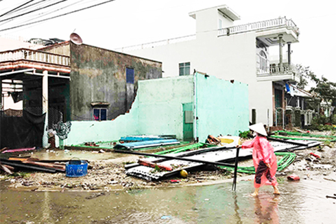 Diên Khánh: Triển khai việc hỗ trợ xây dựng nhà cho người dân bị thiệt hại do bão