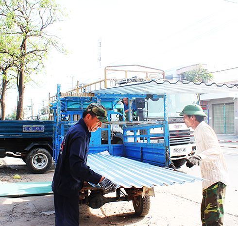 Doanh nghiệp bán hàng giảm giá cho dân