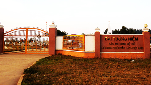 Bốn ngày qua bốn nước