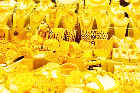 Giá vàng bất ngờ bật tăng phiên cuối tuần