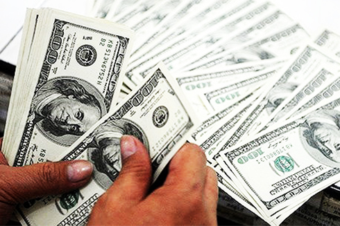 Tỷ giá ngày 4/12: USD lao dốc