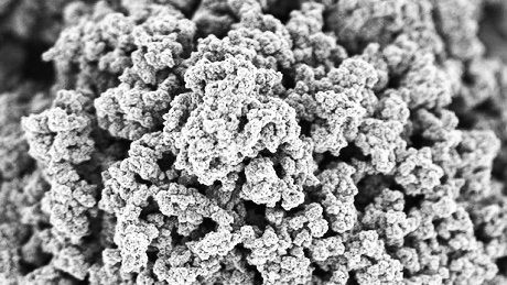 Samsung chế tạo hạt graphene giúp sạc pin điện thoại nhanh gấp 5 lần