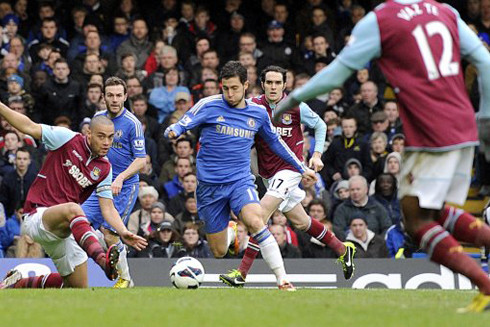 Phong độ của Eden Hazard chính là mấu chốt cho những trận thắng gần đây của Chelsea.