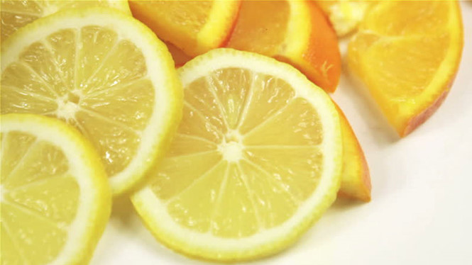 Khéo chọn thực phẩm giúp bạn trông trẻ hơn