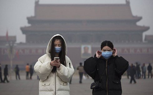 Ô nhiễm dai dẳng khiến không khí sạch trở thành  "hàng hiếm " ở Trung Quốc - Ảnh: AFP